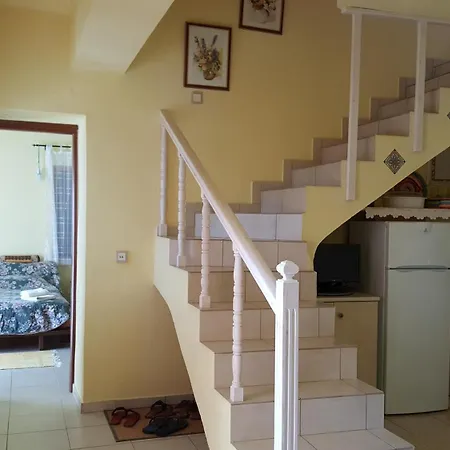 Neraida Apartment