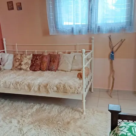 Neraida Apartment