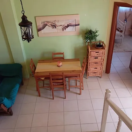 Neraida Apartment Pefkias