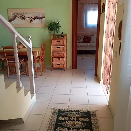 Neraida Apartment Pefkias